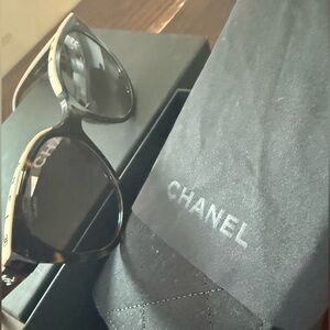 CHANEL Black Sunglasses